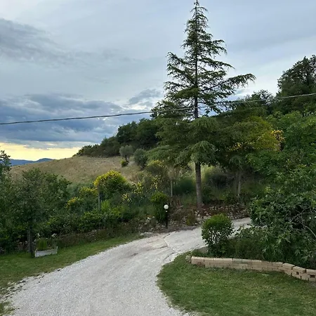 Castelboccione Stanza Gialla * Il Palazzone